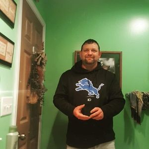 Meet your Posher, Larry